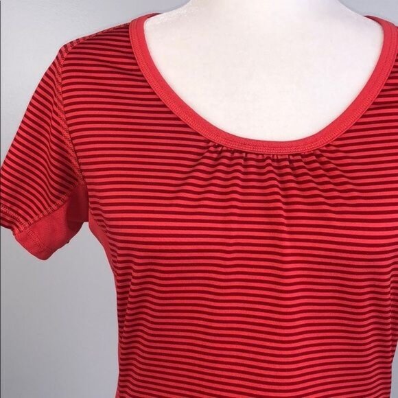 THE NORTH FACE Short Sleeve Top - M - Picture 4 of 8